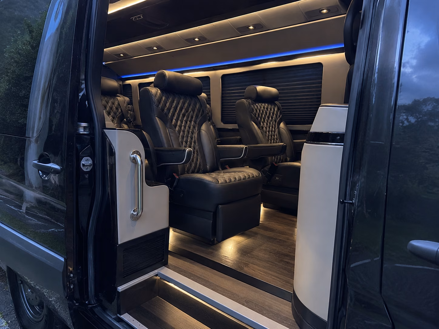book group transportation for your next prom 3