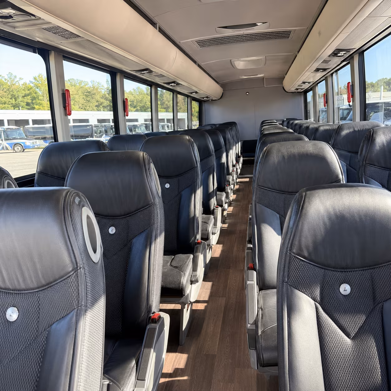 charter bus transfers between glendale hotels and phx