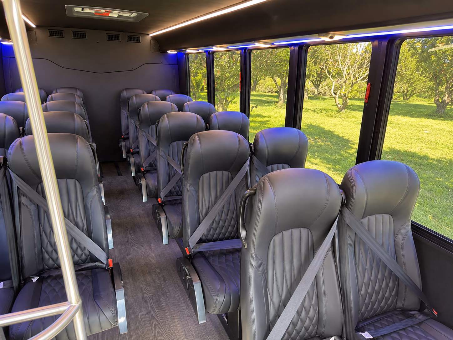 glendale 20 passenger minibus inside