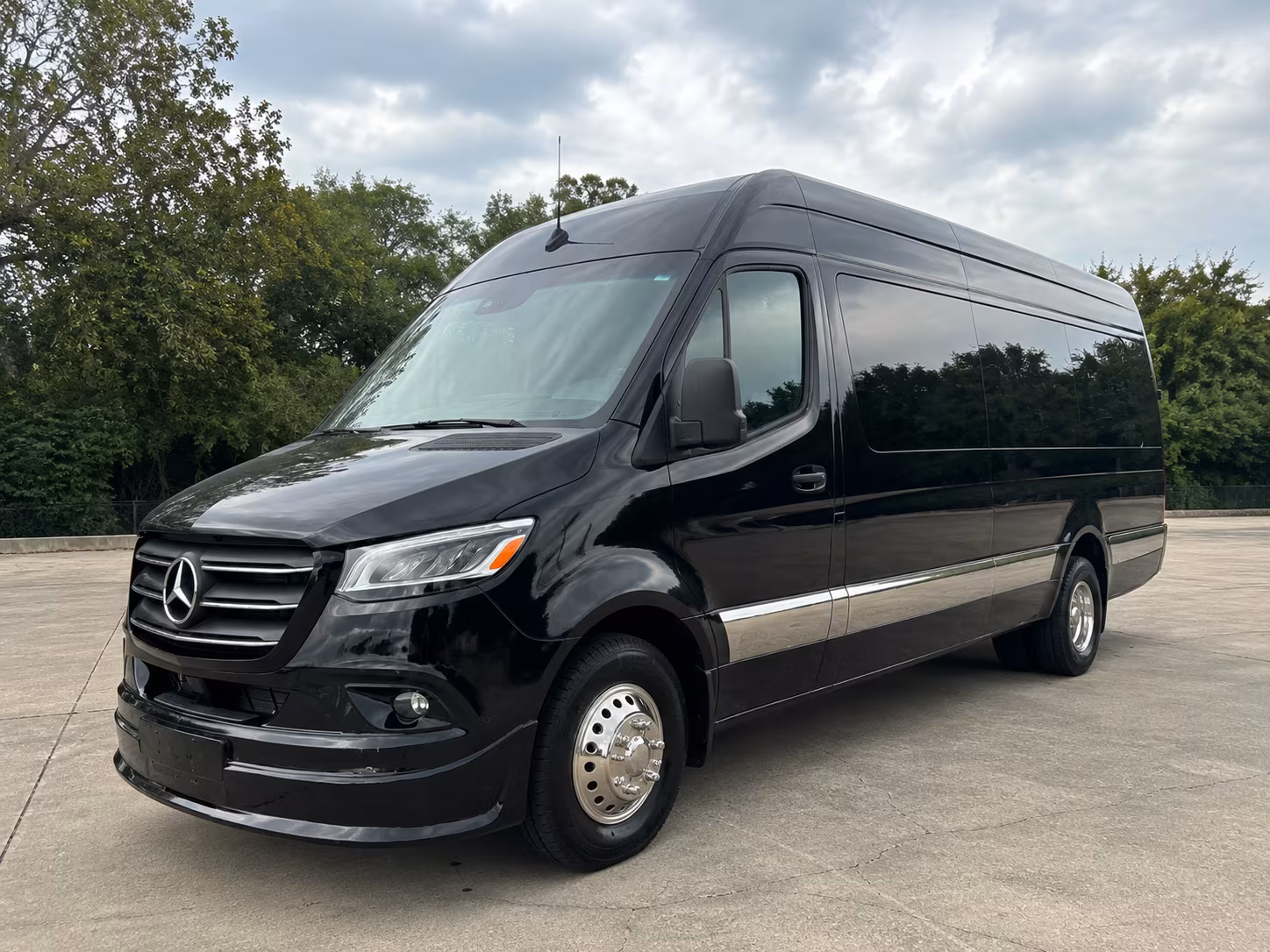 glendale sprinter van with driver